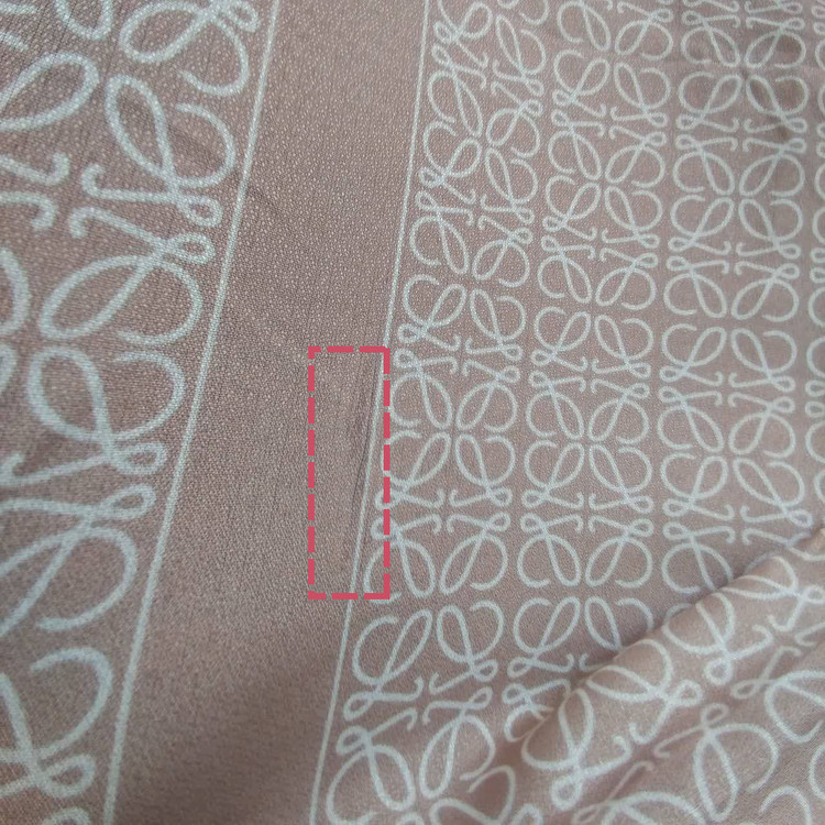 روسری سی اسکارف طرح دار